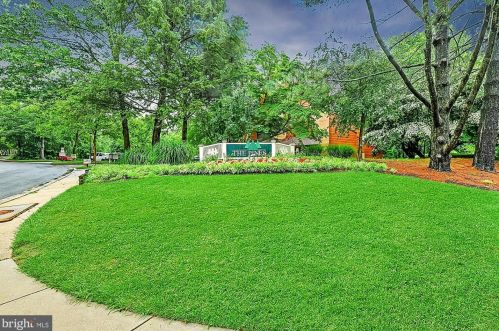 7515 Weather Worn Way, Columbia MD  21046-2508 exterior