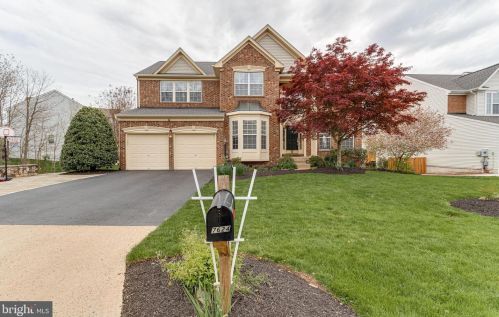 7624 Northington Ct, Gainesville, VA 20155-4856