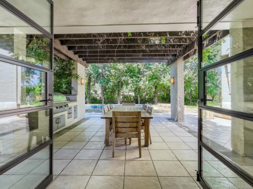 3000 Exposition Ave, Denver CO  80209-4805 exterior