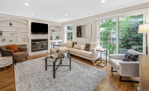1624 Burling St, Chicago, IL 60614-5157