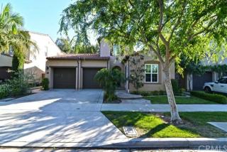 48 Secret Gdn, Irvine, CA 92620-4805