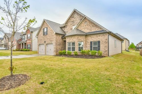 234 Misty Grove Dr, Loganville, GA 30052-6628
