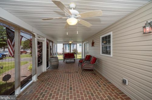 6161 3rd St, Owens, VA 22485-7463
