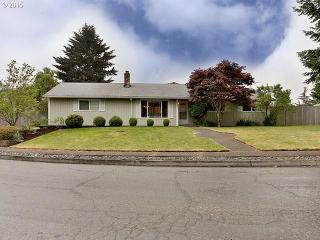 2147 9th Ct, Damascus, OR 97080