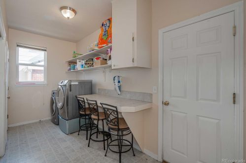 15454 Powers Dr, Aurora CO 80015-4239 exterior