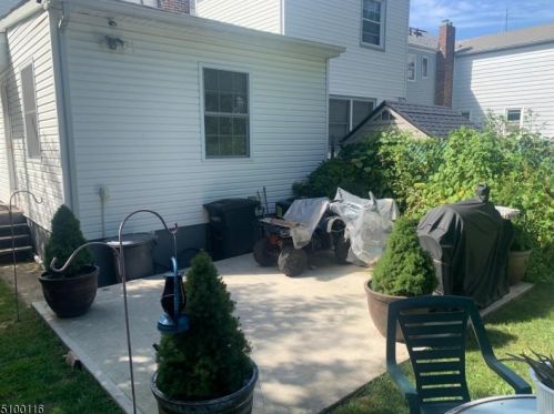 238 16th St, Bloomfield, NJ 07003-5955