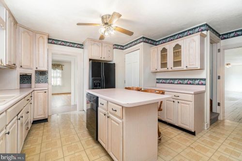 601 Mccosh St, Hanover PA 17331-1839 exterior