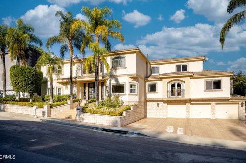 1958 Calafia St, Glendale CA  91208-2306 exterior