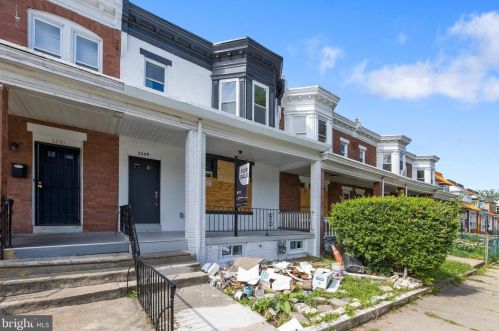 1249 Langham Ave, Camden NJ 08103-2818 exterior