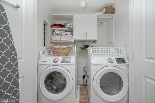 2537 Gordon St, Philadelphia PA 19132-4631 exterior