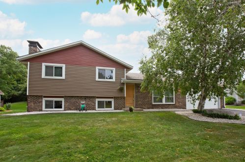 8390 135th St, Saint Paul MN  55124-9594 exterior