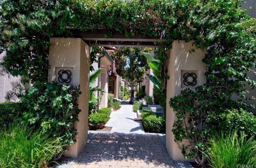 51 Costa Brava, Irvine, CA 92620-3822