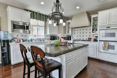 845 Aspen Glen Rd, Chula Vista CA  91914-2520 exterior