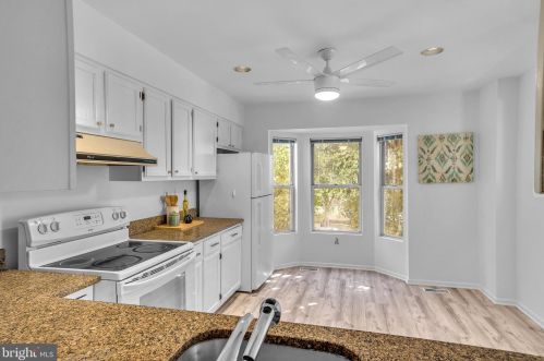 2938 Schoolhouse Cir, Silver Spring MD 20902-2561 exterior