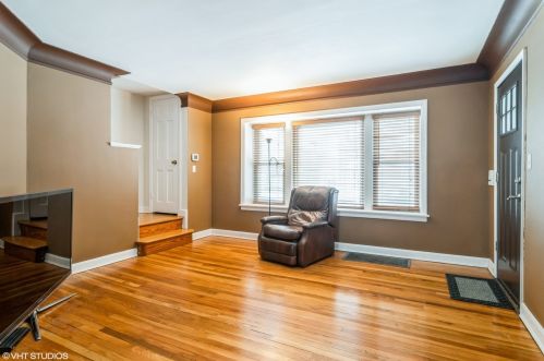 7508 Isham Ave, Chicago, IL 60631-1533
