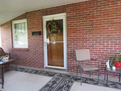 8193 Maple Ave, Clarksburg WV  26301-4842 exterior