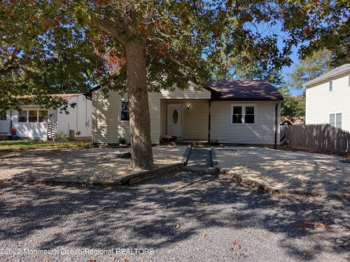 232 Nautilus Blvd, Lacey, NJ 08731-1804