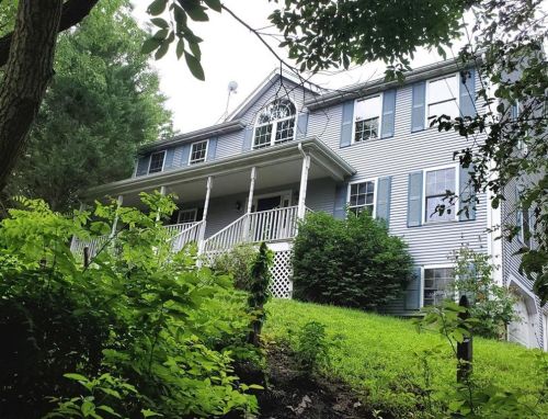 39 Timberland Dr, Lincoln, RI 02865-1013