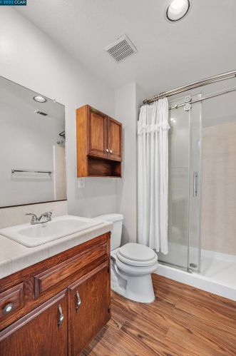 6120 Chickasaw Ct, Manteca CA  95336-2557 exterior
