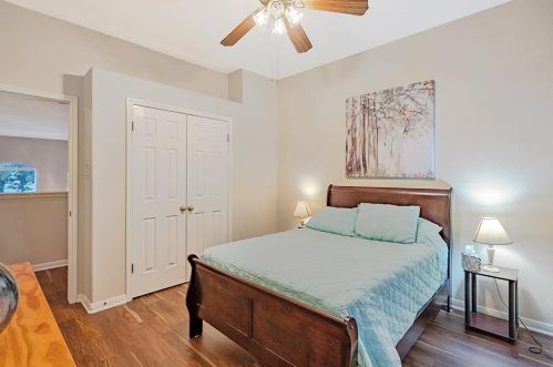 15920 Braesgate Dr, Austin TX  78717-4817 exterior