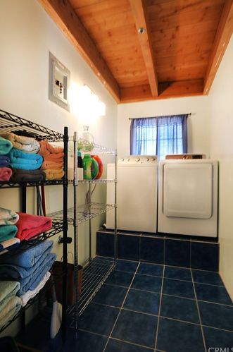 7132 Delaware St, Riverside CA  92504-3904 exterior