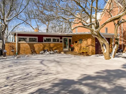 4616 Woodland Ave, Western Springs, IL 60558-1507