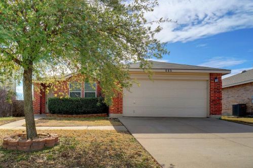 645 Granite Ridge Dr, Fort Worth TX  76179-7331 exterior