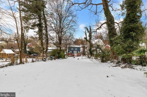 725 Silver Spring Ave, Silver Spring MD 20910-4616 exterior