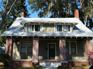 824 40th St, Savannah, GA 31401-9462