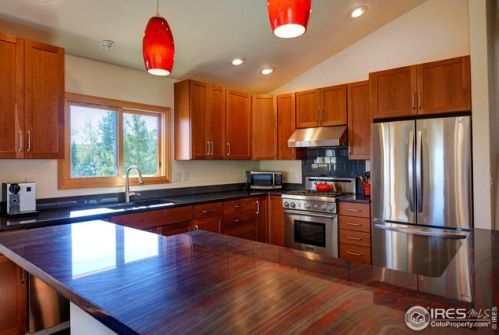 2410 Vassar Dr, Boulder CO  80305-5731 exterior