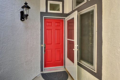 8539 Sun Sprite Ct, Elk Grove CA  95624-3809 exterior