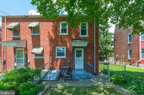 446 Ross St, Lancaster PA  17602-1944 exterior