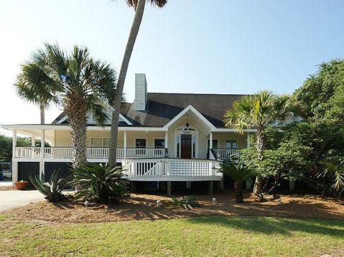 2104 Waterway Blvd, Isle Of Palms SC  29451-2316 exterior