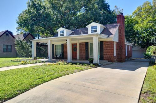 2924 6th Ave, Fort Worth TX  76110-3432 exterior