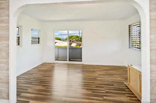 1014 15 Ave, Honolulu HI  96816-3722 exterior