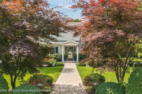 124 Division St, Atlantic Highlands, NJ 07716-2601