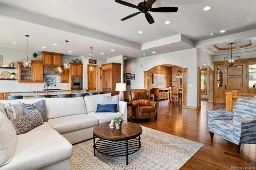 5270 Moonlight Way, Parker CO 80134-4563 exterior