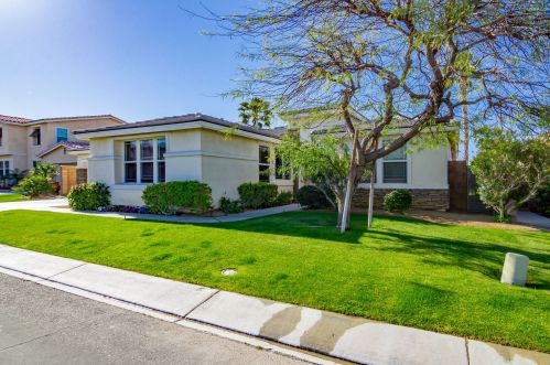 83433 Stagecoach Rd, Indio, CA 92203-2834