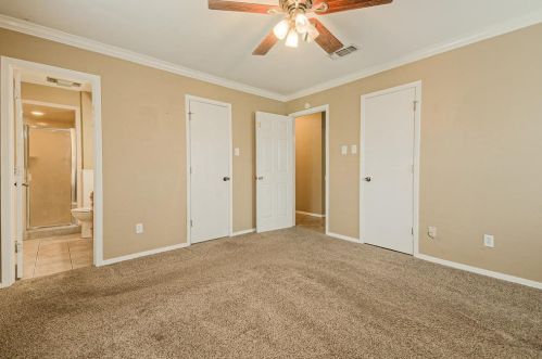 501 Center St, Whitewright TX 75491-2804 exterior