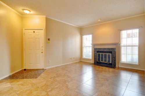 3411 Monticello Park Pl, Fort Worth TX  76107-7721 exterior