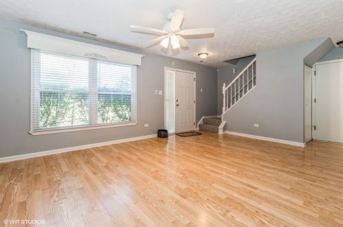 440 Degas Cir, Lemont IL  60440-2035 exterior