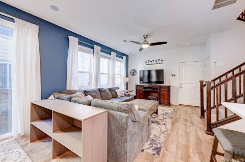 7611 Yakima Ct, Denver CO 80016 exterior