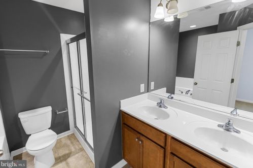 22 Appalachian Ct, Falling Waters WV  25419-1169 exterior