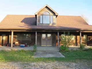 19819 Bunker Hill Rd, Bull Valley, IL 60098-9216