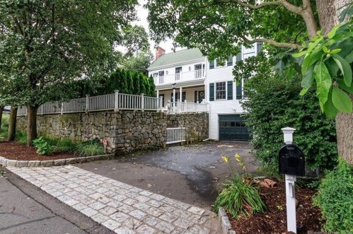 12 Ensign Rd, Norwalk CT  06853-1705 exterior