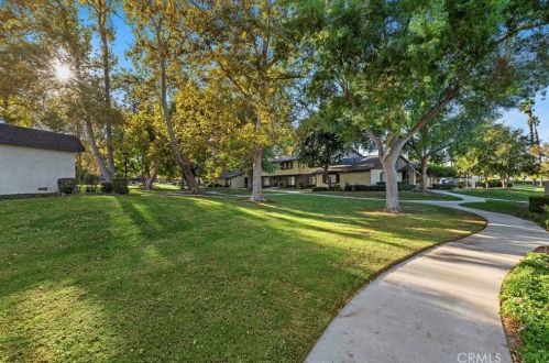 2858 Tropicana Dr, Riverside CA  92504-4206 exterior