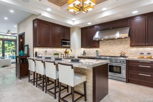 4351 Kahala Ave, Honolulu HI  96816-4856 exterior