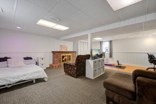 2070 Ivy St, Saint Paul MN  55109-4029 exterior