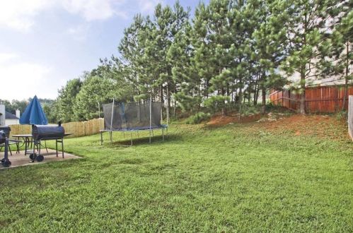 1605 Gallup Dr, Stockbridge GA  30281-2481 exterior