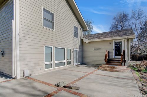 2500 Eastwood Dr, Fort Collins CO  80525-2020 exterior